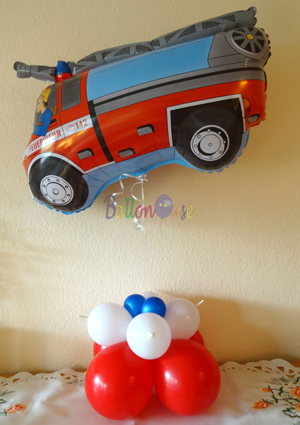 Dekoration mit Feuerwehrballon